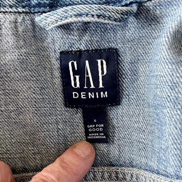GAP Light Blue Denim Jacket - Picture 6 of 9